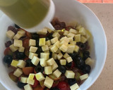 Foto del paso 3 de la receta: Ensalada de garbanzos, tomate y anchoas