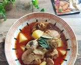 Foto langkah ke 4 dari resep Gulai Ayam Kentang.