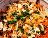 Foto del paso 3 de la receta: Cacerola de champiñones y zanahoria salsa soya