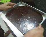 A picture of step 4 of Simple Cocoa Brownies.