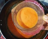 A picture of step 4 of Tomato soup.
