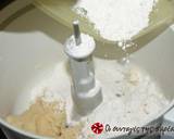 Kourabiedes by Akis recipe step 2 photo
