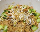 Foto langkah ke 4 dari resep Mie Tiau (Kwetiau) Goreng.