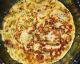 Foto del paso 4 de la receta: Esponjosa y deliciosa tortilla de calabacín con cebolla