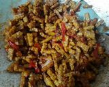Foto langkah ke 3 dari resep Orek tempe kering manis.