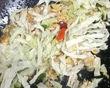 Foto langkah ke 4 dari resep Mie Goreng Jawa.