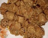 A picture of step 3 of Lotus root (khati beh).
