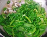 Hình bước làm 2 của món Canh cải xanh nấu cá lóc