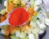 காரசாரமான சுரைக்காய் வேர்க்கடலை கூட்டு (Suraikkaai verkadalai koottu recipe in tamil) ரெசிபி ஸ்டேப் 3 புகைப்படம்
