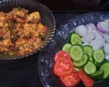 A picture of step 3 of Peshawari Chicken tikka karahi.