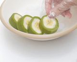 Foto langkah ke 5 dari resep Es Pisang Ijo.