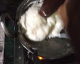 A picture of step 1 of Rice flour roti.