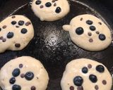 Pas rețetă Pancakes cu afine 4 fotografie