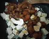 Foto langkah ke 6 dari resep Chicken and Tofu with Homemade Teriyaki Sauce.