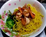 รูปขั้นตอนการทำที่ 6 ของ เส้นเหลืองต้มยำกุ้ง