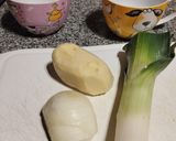 Foto del paso 1 de la receta: Sopa de puerro (3 ingredientes)