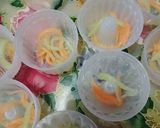 Foto langkah ke 2 dari resep Puding Buah Kaca Melon Serut.