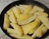 Foto del paso 3 de la receta: Hamburguesas con papas cuñas