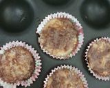 A picture of step 2 of Crunchy coconut chocolate.