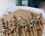 Foto langkah ke 6 dari resep Sate Jamur Kancing (Champignon).