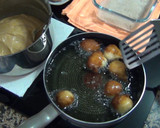 Foto del paso 7 de la receta: Buñuelos rellenos de crema pastelera