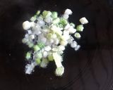 A picture of step 3 of Tawa fried rice.