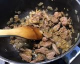 Une image de l'étape 10 de Soupe au bœuf, céleri, tomates et pois chiches.