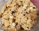 A picture of step 5 of White Chocolate and Cranberry Cashew Cookies.
