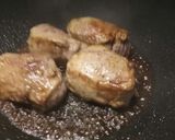 A picture of step 3 of Miale in agrodolce sweet and sour pork.