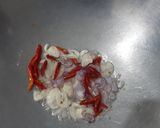 Foto langkah ke 3 dari resep Kangkung cah terasi.