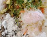 A picture of step 3 of Mix vegetable paratha.