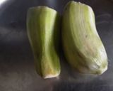 A picture of step 2 of Raw Banana kaap.
