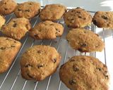 A picture of step 5 of Rock cakes.