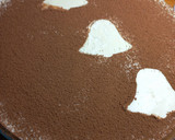Foto del paso 3 de la receta: Tiramisú con Queso Crema Fácil