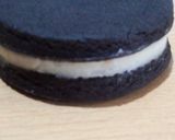 Foto del paso 5 de la receta: Alfajor tipo oreo bañados