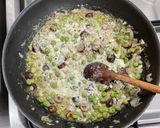 Foto del paso 2 de la receta: FUSILLI CON RICOTTA, LIMÓN y ARVEJAS