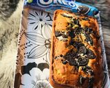 A picture of step 3 of Oreo vanilla loaf.