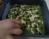 Foto langkah ke 4 dari resep Chewy Matcha Brownies.