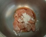 รูปขั้นตอนการทำที่ 1 ของ ก๋วยเตี๋ยวคั่วไก่