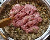 Húsos gombás rétes kocka recept fázis 3 fotója