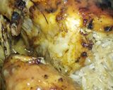 صورة لخطوة 1 من وصفة دجاجة محمرة في الفرن محشوة بالأرز🍗