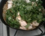Foto del paso 2 de la receta: Pollo en salsa