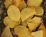Foto del paso 2 de la receta: Dorada al horno con Patatas y Champiñones