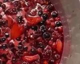 Foto del paso 1 de la receta: Cheesecake de frutos rojos