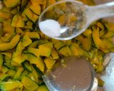 Foto langkah ke 4 dari resep Tumis Labu Kuning.