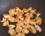 Foto del paso 1 de la receta: Ensalada de pollo agridulce, especial y plato único