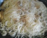 Foto del paso 3 de la receta: Espaguetis con camarones encebollados