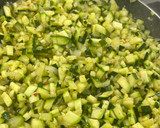Foto del paso 6 de la receta: Garbanzos con Calabacín