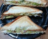 A picture of step 3 of Avocado toast sandwich.