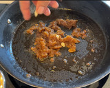 Foto del paso 2 de la receta: Arroz con chorizo criollo y espárragos verdes